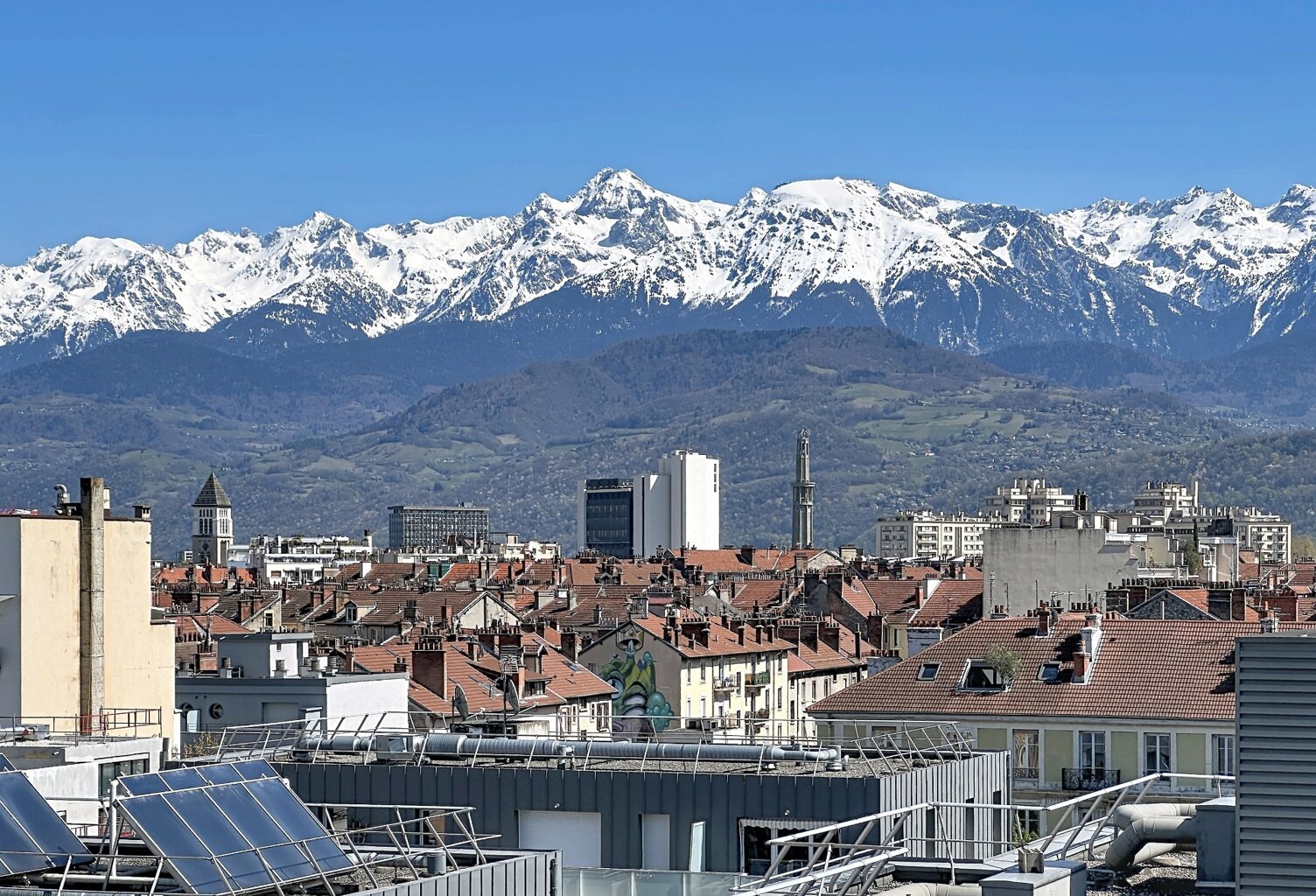 GRENOBLE – CHAMPIONNET / COURS JEAN JAURÈS – 6 PIÈCES – 148 m² – VUE PANORAMIQUE — photo 1