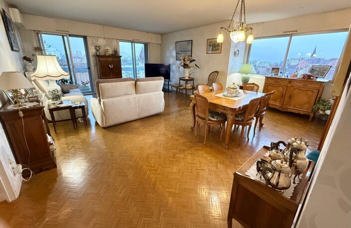 GRENOBLE – CHAMPIONNET / COURS JEAN JAURÈS – 6 PIÈCES – 148 m² – VUE PANORAMIQUE — photo 4