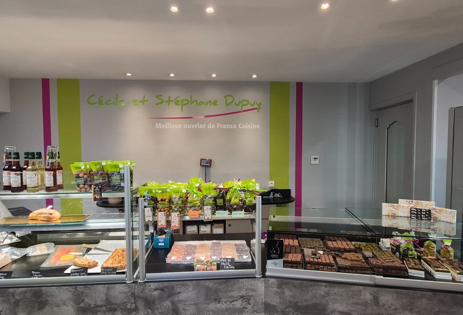 Patissier - Chocolatier - Traiteur à vendre à LEZOUX (63) — photo 1