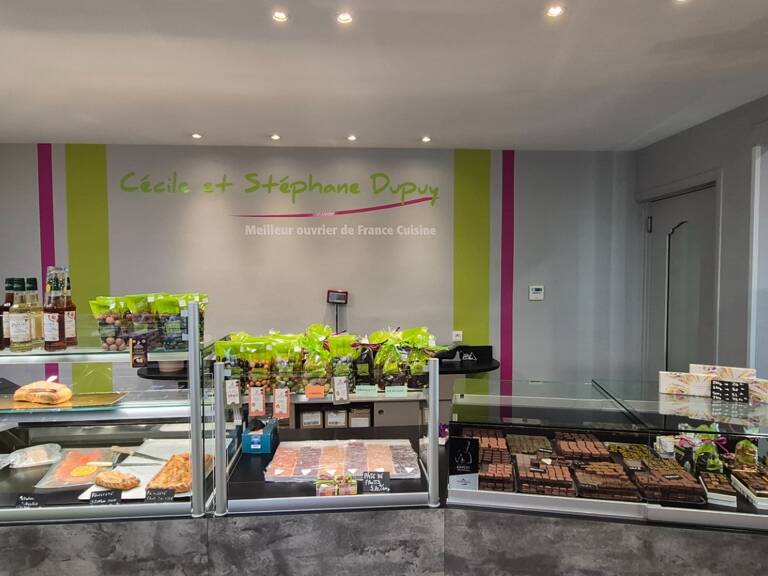 Patissier - Chocolatier - Traiteur à vendre à LEZOUX (63) — photo 1