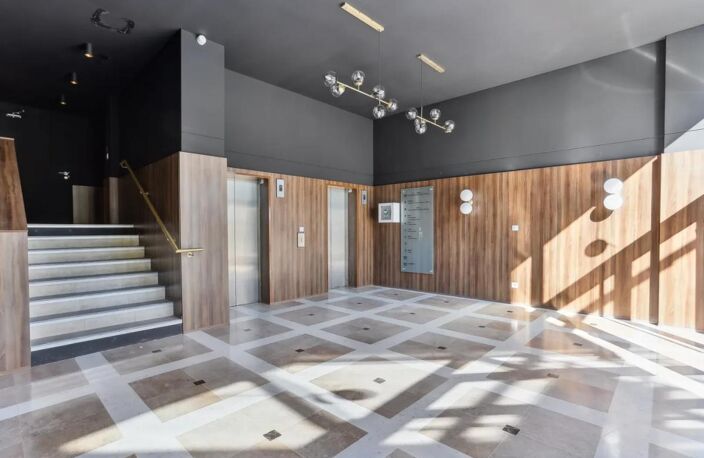 Bureaux à vendre à Boulogne Billancourt près des transports. En parfait état, flexibles et lumineux, climatisation — photo 2