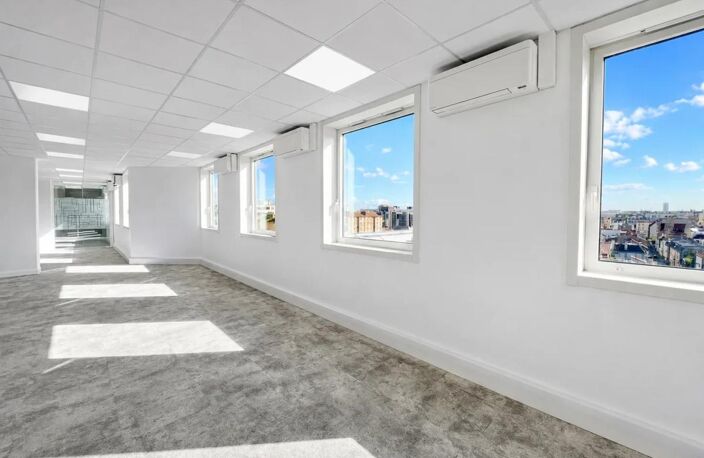 Bureaux à vendre à Boulogne Billancourt près des transports. En parfait état, flexibles et lumineux, climatisation — photo 5