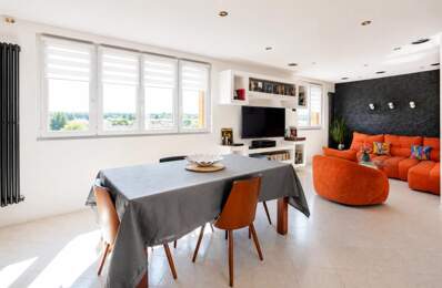 Appartement de 4 pièces de 80 m² à Les Clayes-sous-Bois — photo du bien
