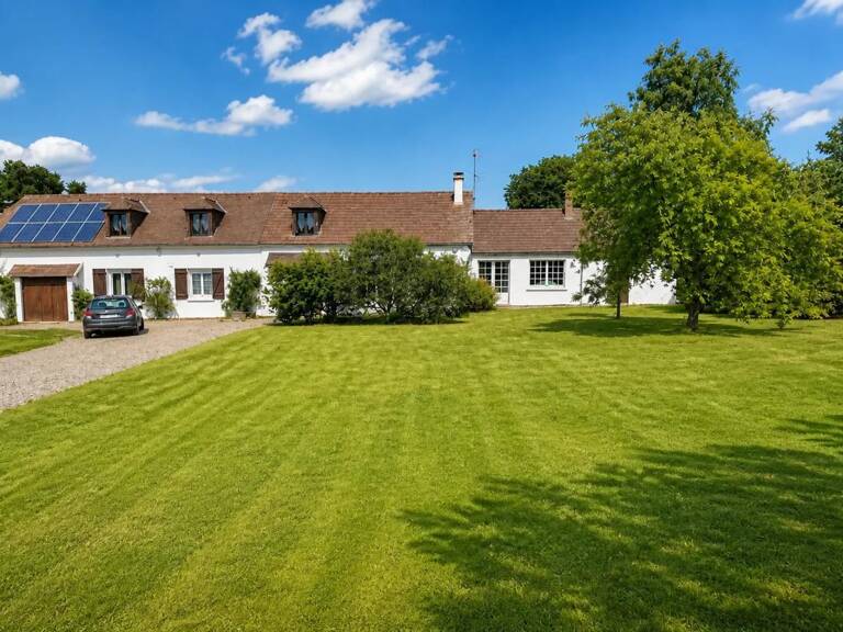 Maison de 5 pièces de 127 m² à Vexin-sur-Epte/Cantiers — photo 1