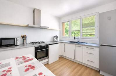 Appartement de 4 pièces de 75 m² à Aubergenville — photo du bien