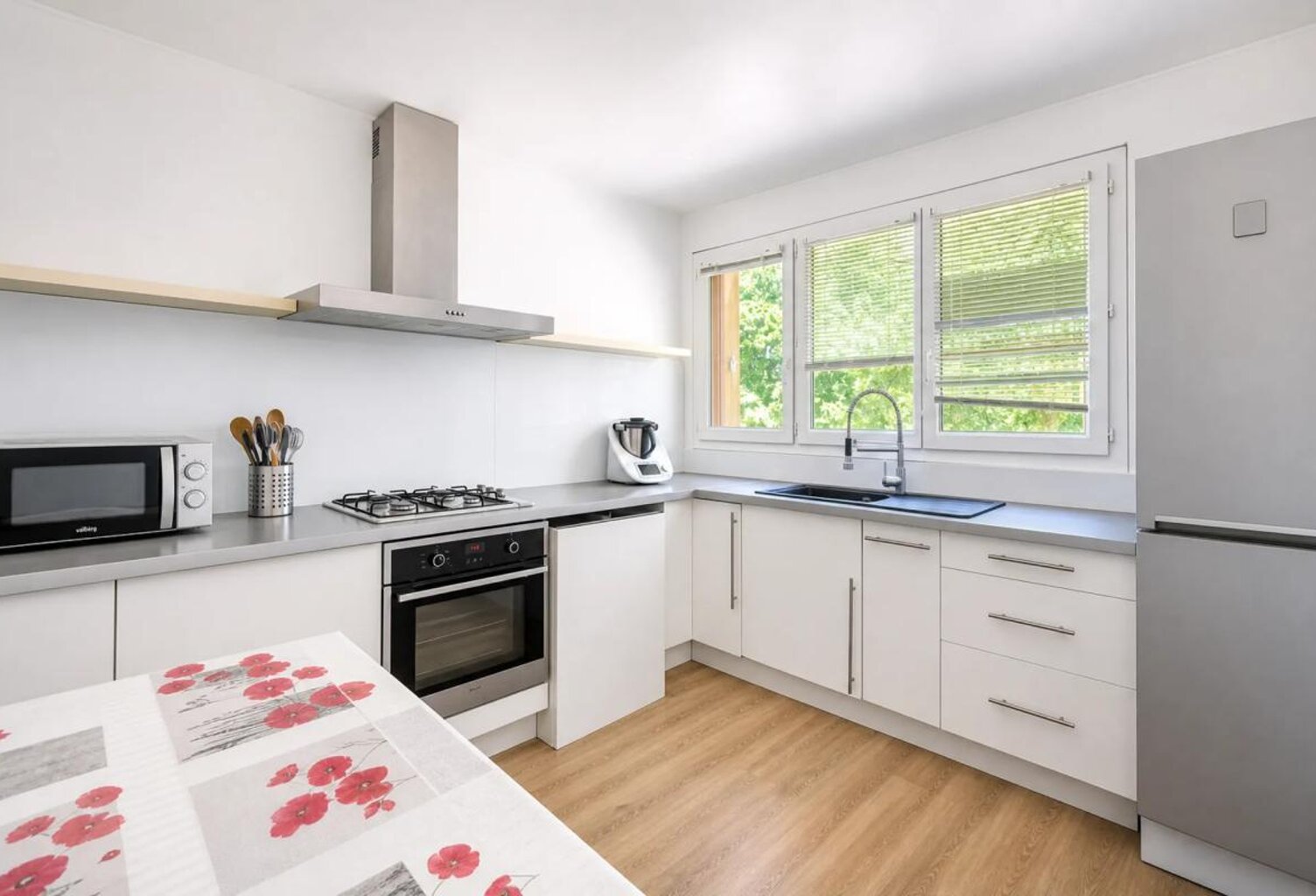 Appartement de 4 pièces de 75 m² à Aubergenville — photo 1