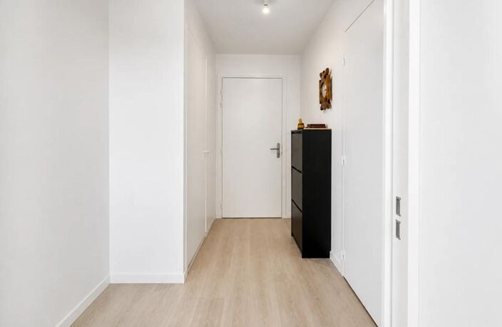 Appartement 2 pièces de 49 m² près d'Aulnay-sous-Bois — photo 4