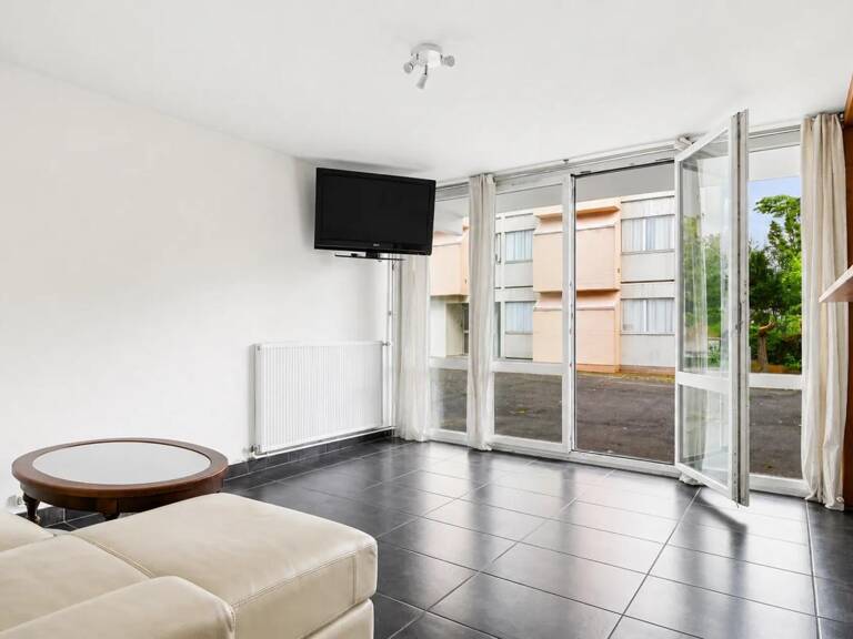 Appartement 2 pièces de 44,71 m² à Villejuif — photo 1