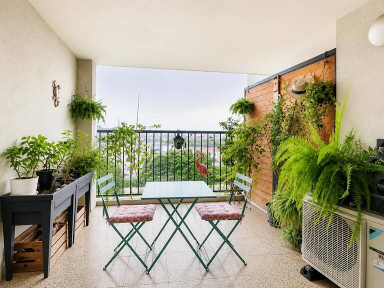 Appartement de 3 pièces de 60 m² à Marseille Capelette — photo 1