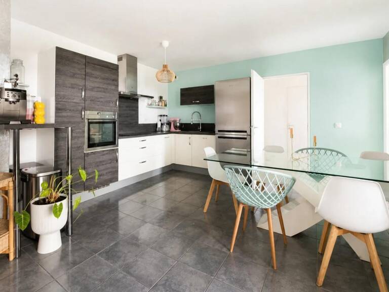 Appartement de 3 pièces de 60 m² à Marseille Capelette — photo 1