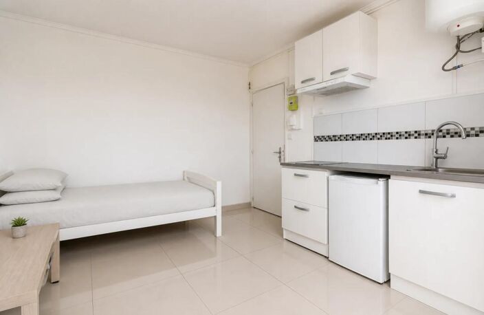 Appartement 1 pièce de 12,6 m² - Paris 10e arrondissement — photo 3