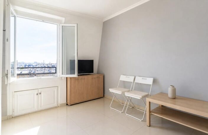 Appartement 1 pièce de 12,6 m² - Paris 10e arrondissement — photo 2