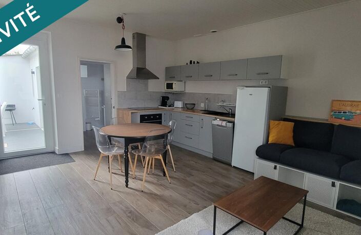 MAISON DE VILLE RÉNOVÉE  "PRÊTE À VIVRE" — photo 2