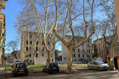 Appartement 4 pièces 389 €
