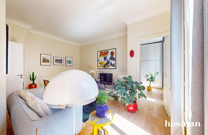 PARIS 9 - RUE DE TREVISE - Magnifique appartement 2 pièces très lumineux et calme — photo 3