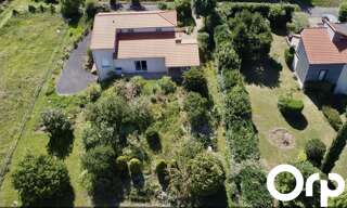 Maison 5 Pièces 163 m² à vendre à La Roche-Noire (63800)
