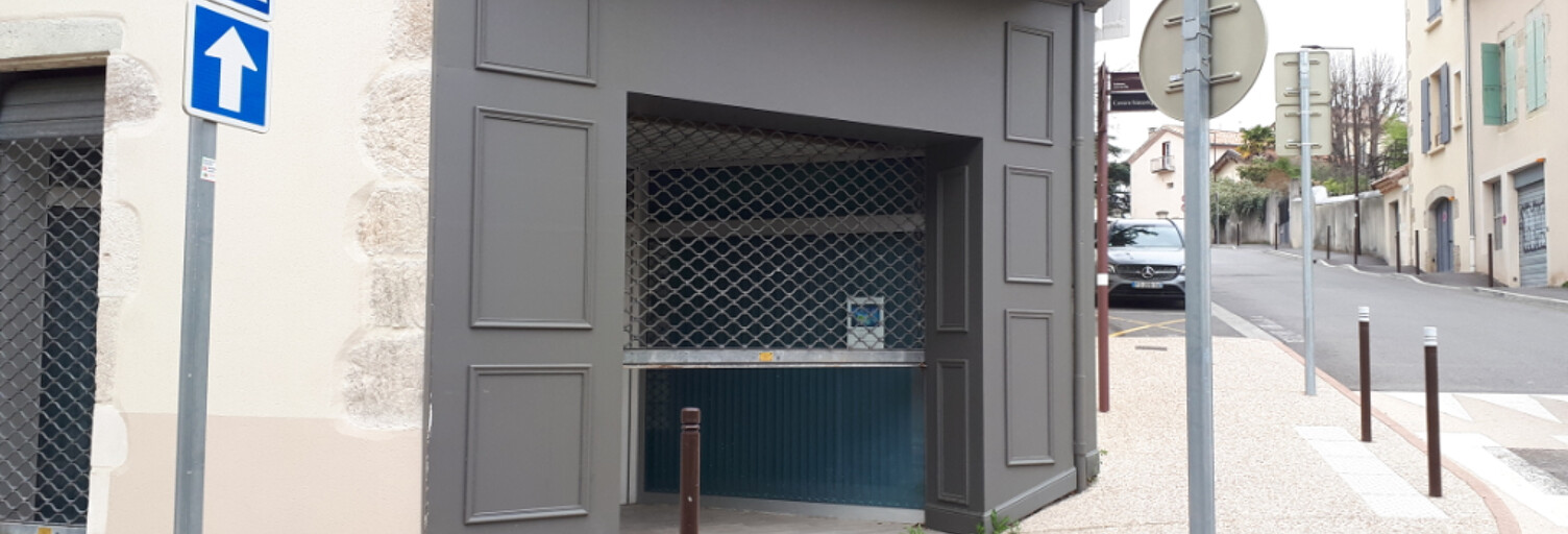 Commerce  125 m² à louer à Aubenas (07200)