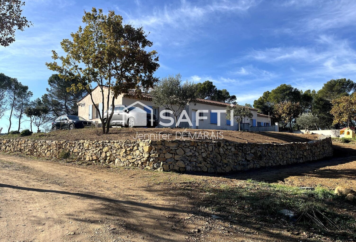 MAISON 170M2 TERRAIN 5270 M2 A ROGNES (13840) — photo 1