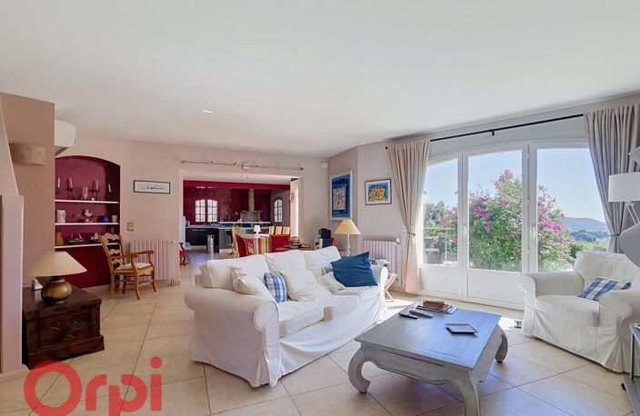 Maison à vendre à la Cadière d'Azur avec vue mer — photo 2