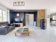 Maison Familiale 124m² | Terrain 2000m² Sans Vis-à-Vis | Garages & Pergola – Budling — photo 2