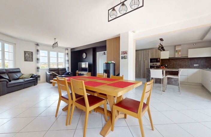Maison Familiale 124m² | Terrain 2000m² Sans Vis-à-Vis | Garages & Pergola – Budling — photo 5