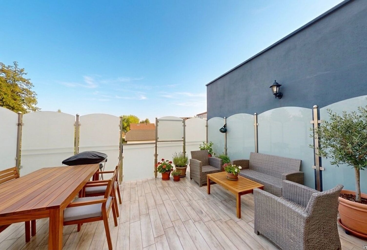 Appartement À Vendre — photo 1