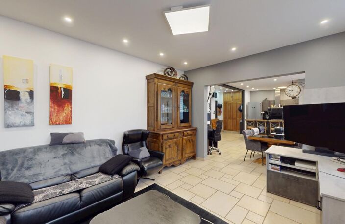 Appartement À Vendre — photo 2