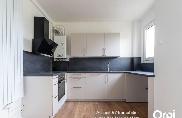 Appartement lumineux avec double balcon + parking + 2 caves – Résidence sécurisée — photo 5