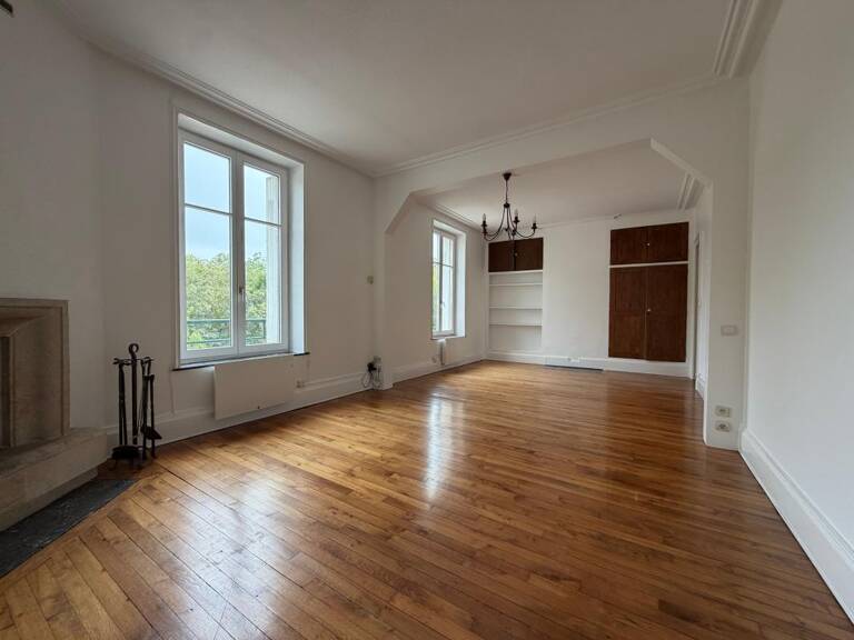 Appartement À Louer — photo 1