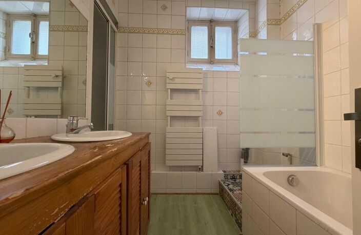 Appartement À Louer — photo 3