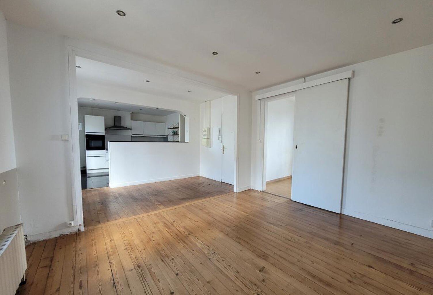 Appartement À Vendre en centre ville — photo 1