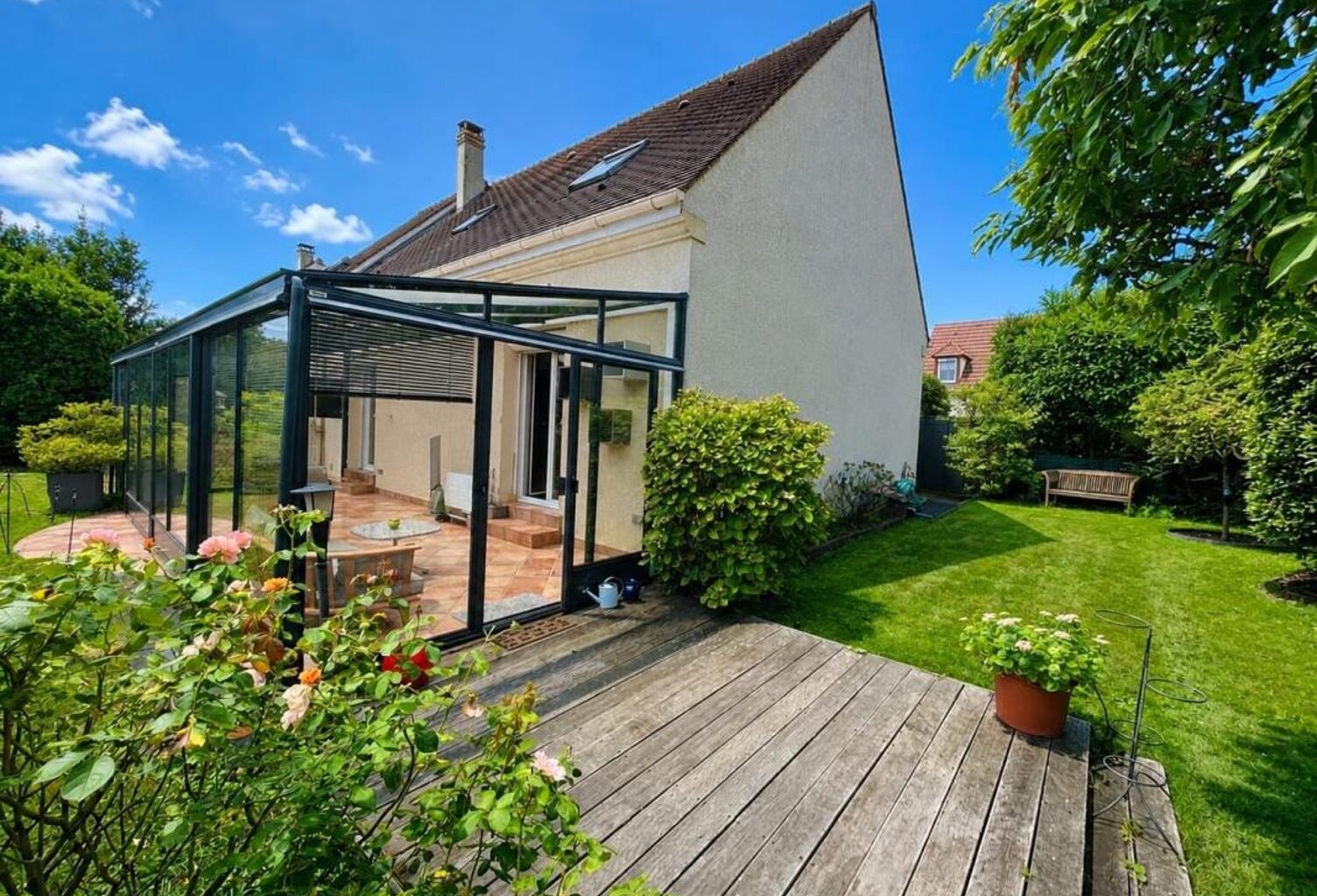 Maison À Vendre de 145 m2 hab — photo 1