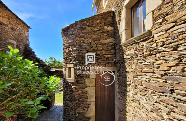 Mas  typiquement cévenol - Malbosc (limite Gard/Ardèche) 215 m² | 8 pièces | Terrain  17 497 m²| Piscine — photo 3