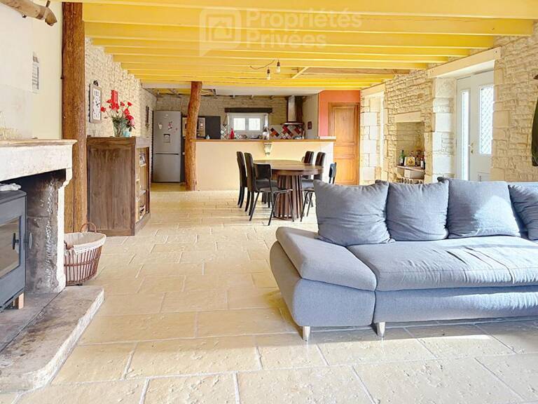 Longère de charme 135 m2 avec dépendances de 95 m2 — photo 1
