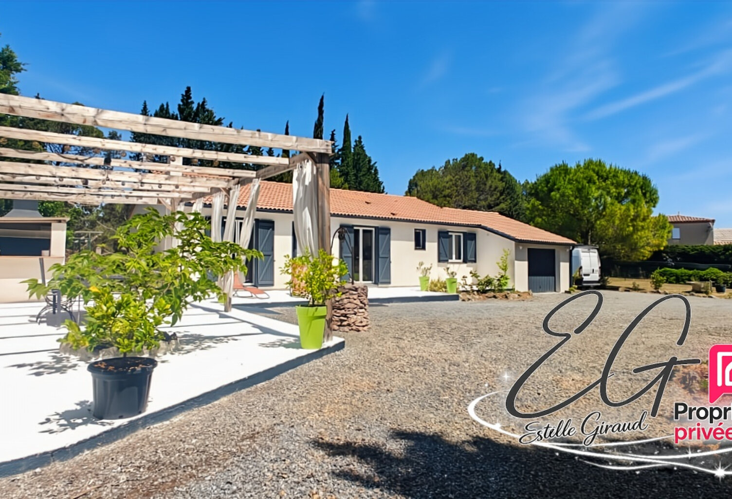 Villa de plain pied, 3 Chambres, Garage, Terrasse, Plus de 3 200 m² de terrain — photo 1