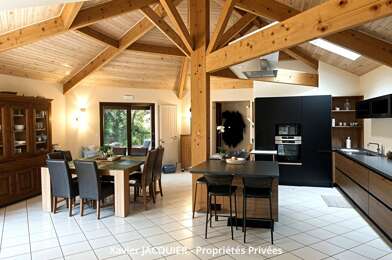 Maison 7 pièces 447000 €