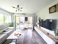 T4 duplex avec terrasse, vue sur espace vert et parking — photo 2