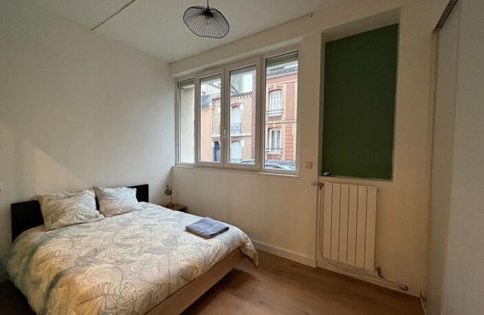 Appartement T2 rénové et meublé proche universités, gare et centre ville — photo 3