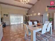 15 Kms de Saint Rémy de Provence- Secteur Montagnette - Propriété 323 m² avec plus de 2ha de terrain — photo 4