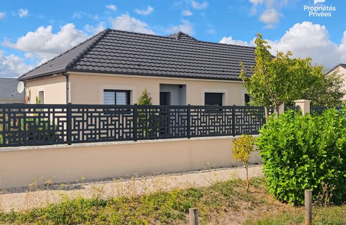 Maison plain pied Pars Les Romilly, trois chambres, bureau, garage, terrain — photo 2