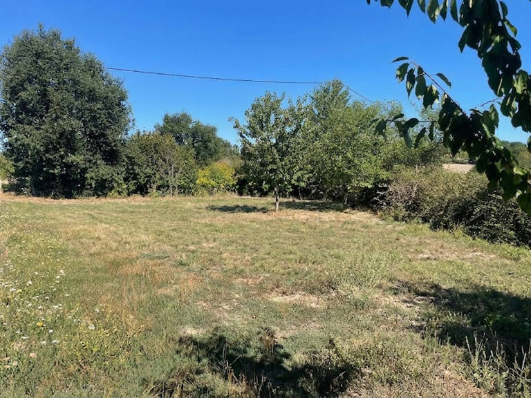 A Cognac la Forêt -Terrain  à bâtir de 1060 m2 avec un vrai potentiel d'aménagement — photo 1