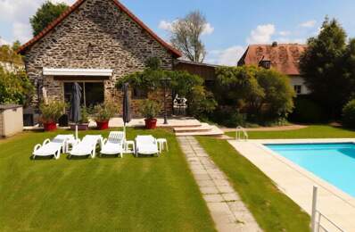 Maison Sarrazac 8 pièce(s) 210 m2 — photo du bien