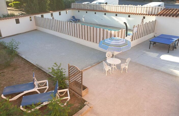 Immeuble / Résidence familiale avec piscine de 11 logements à Amélie les Bains, idéal projet professionnel ou investisseur — photo 5