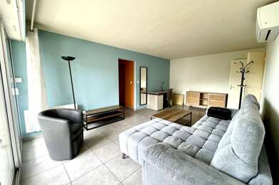 Appartement 3 pièces 243800 €