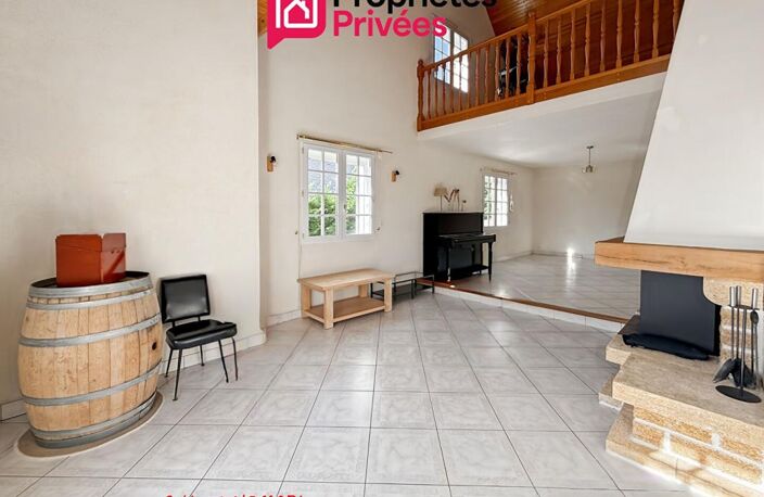 Maison Moisdon La Riviere 8 pièce(s) 160 m2 — photo 2