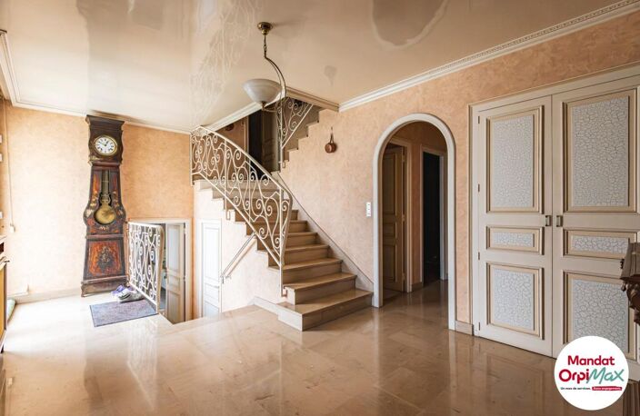 Maison À Vendre 10 pièces - VERTUS - 271m2 — photo 2