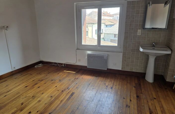 Belle maison de bourg rénovée — photo 3