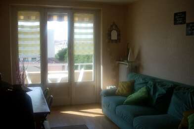 Appartement 3 pièces 1050 €