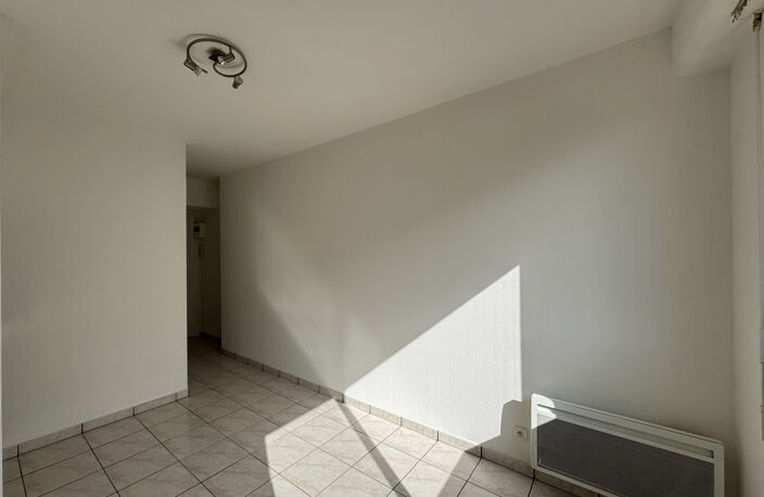 Studio centre-ville de Royan — photo 3