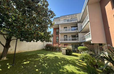 BUSCA - T3 Meublé de 65m2 avec terrasse et parking en sous-s — photo du bien